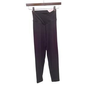 OFFLINE by Aerie Real Me High Waisted Crossover Leggings Black Small short NWT